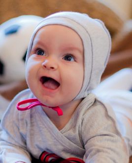 Чепчик для девочки