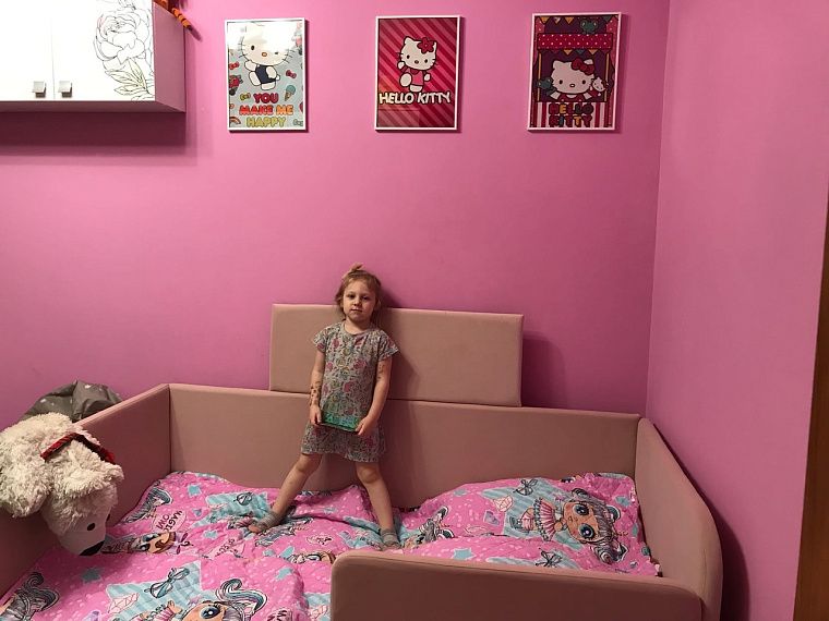Комната дочки после ремонта.