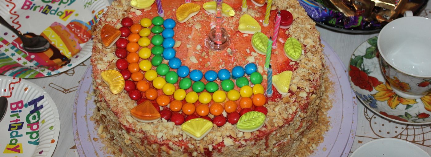 Торт на детский день рождения (с мастикой)