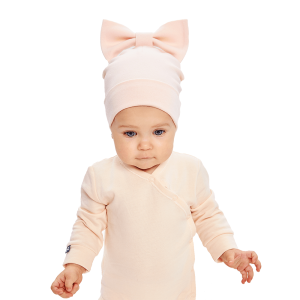 Комплект шапок 2 шт: персиковая голубая.