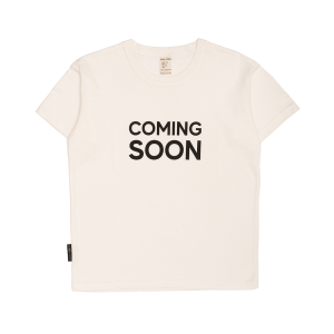 Футболка Мама знает как! молочная «COMING SOON» Футболка Мама знает как! молочная «COMING SOON»