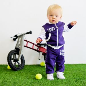 Комплект детский: куртка и брюки Комплект детский: куртка и брюки