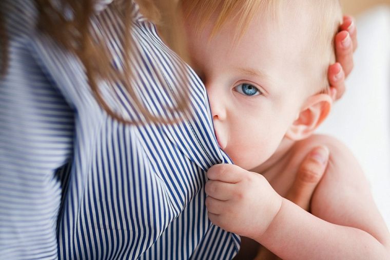Как быстро и безболезненно отучить ребенка от грудного вскармливания