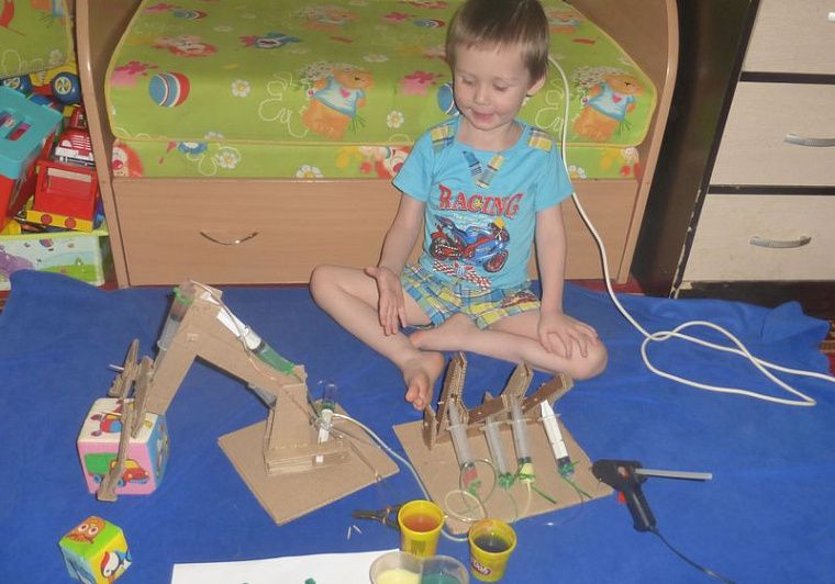 Игрушечные подъемные краны, башенные - купить в Киеве | магазин детских игрушек Медвежонок