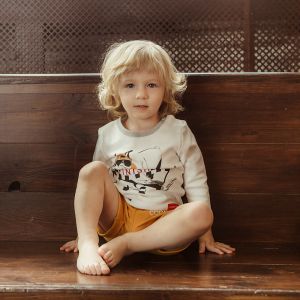 Футболка с длинным рукавом Крутой парень молочная