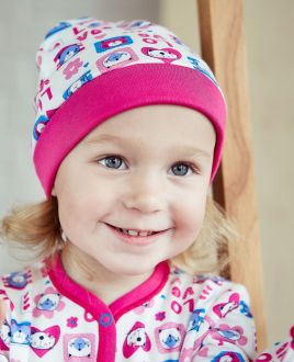 Шапочка Love цветная