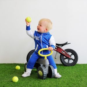 Комбинезон с капюшоном